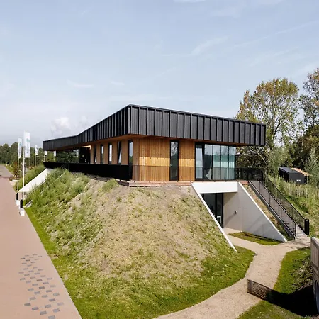 Luxurious With Terrace And Balcony Holiday home